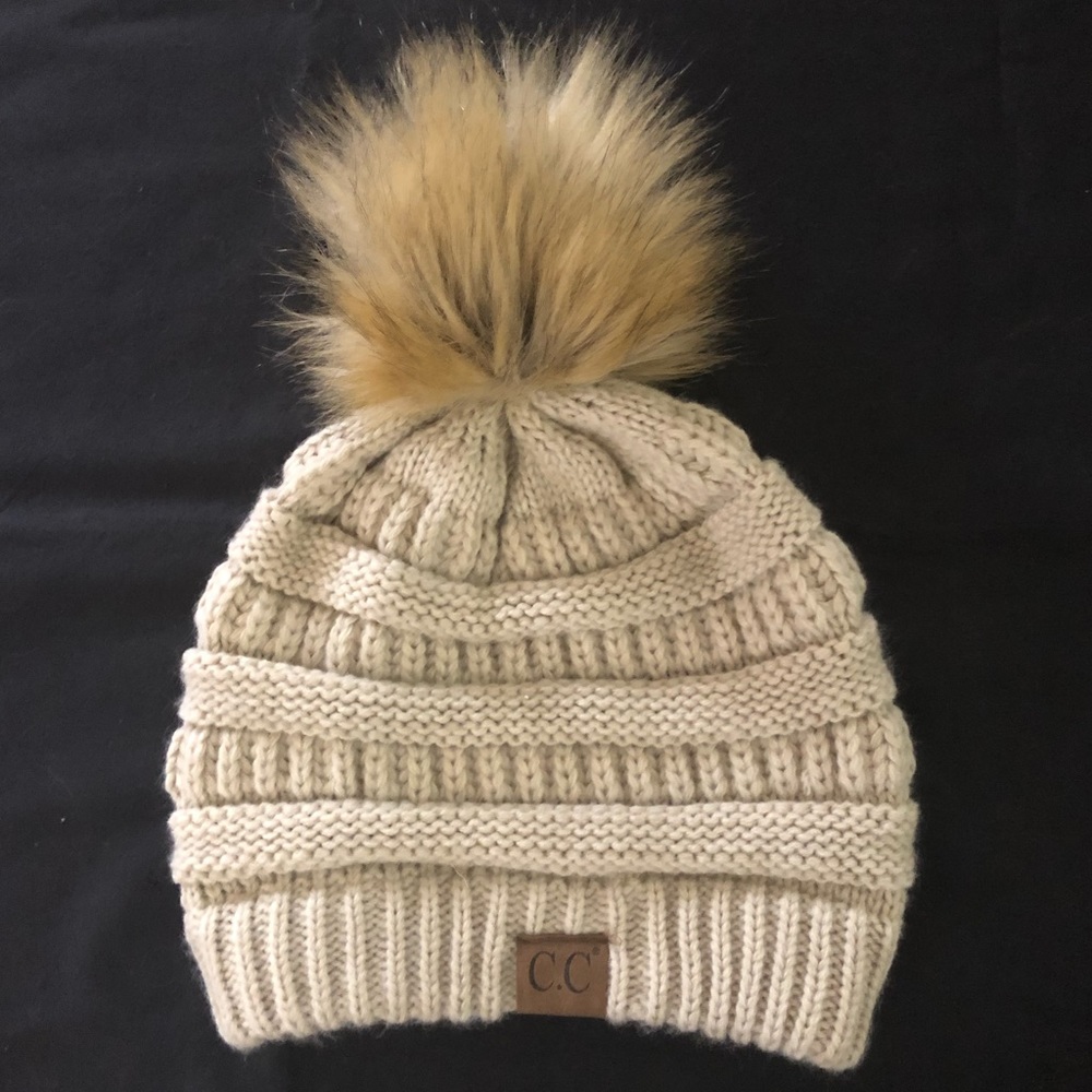 Coldwater Creek Toboggan chunky knit hat